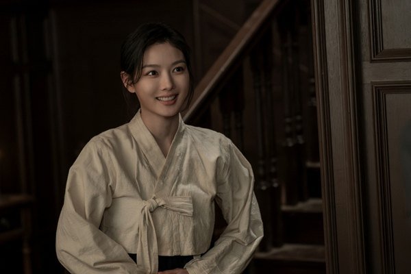100일의 거짓말 이가경 역 김유정 스틸(tvN 제공)